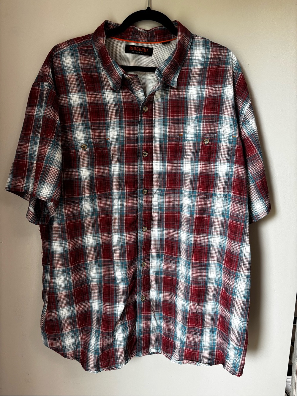Men’s 3X Ridgecut Red Plaid Short-Sleeve Button-Down Shirt